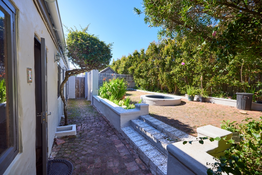 4 Bedroom Property for Sale in Capri Western Cape